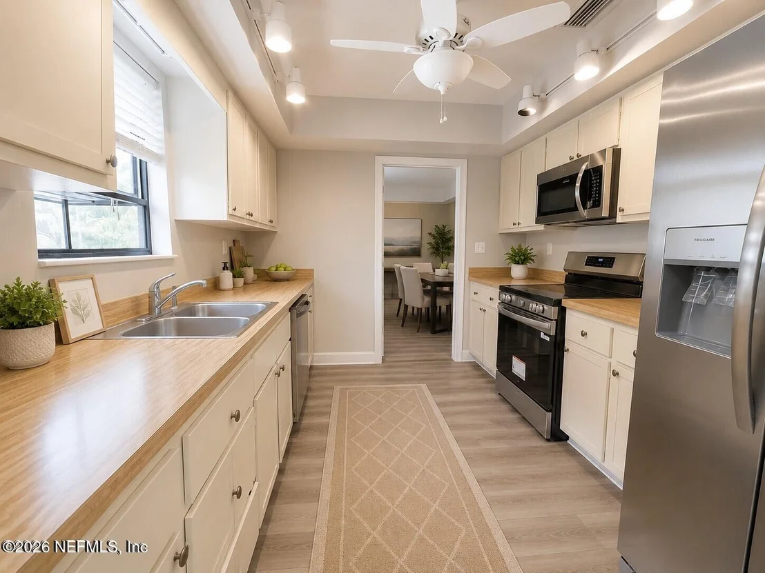 Photo of 8475 NW 39TH Circle