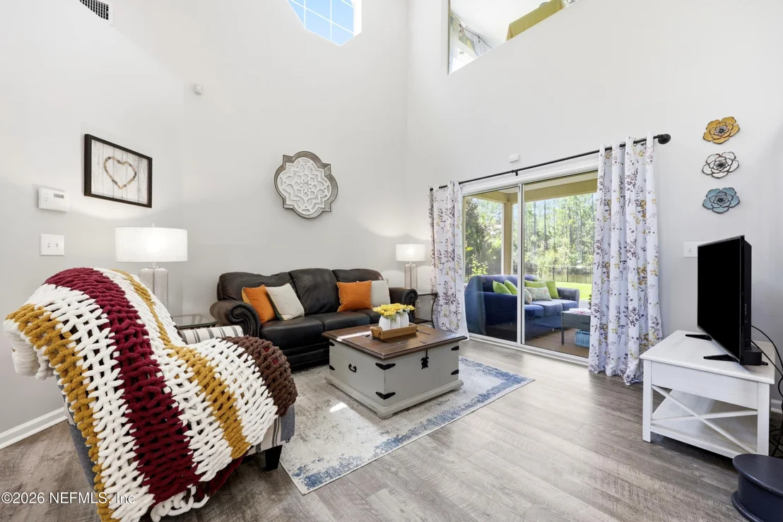 Photo of 1843 COMMODORE POINT Drive