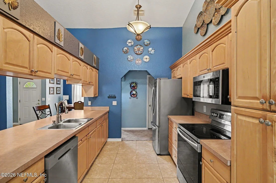 Photo of 35 PLANTATION Road