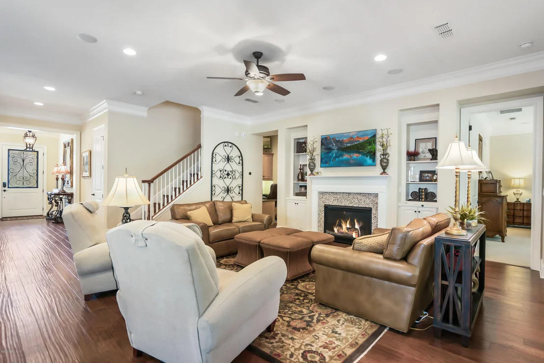 Photo of 1341 SUNSET VIEW Lane