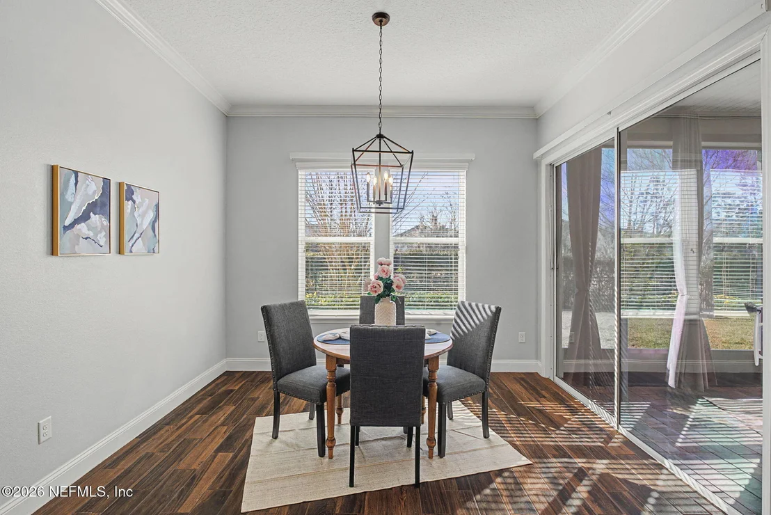 Photo of 316 RENWICK Parkway
