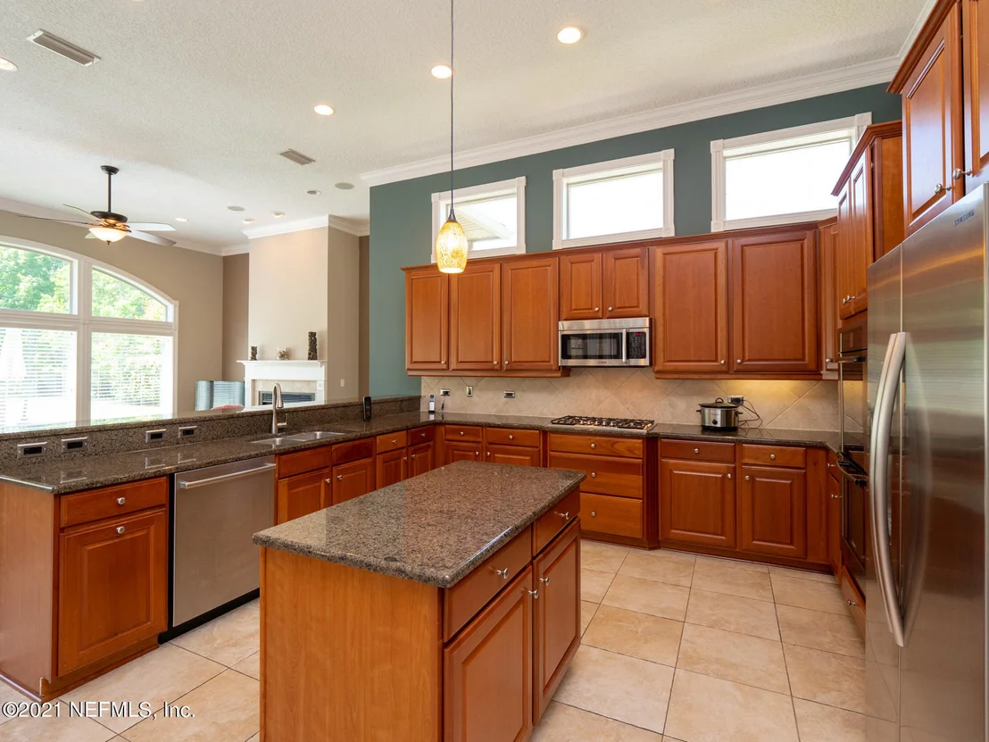 Photo of 349 SUMMERSET Drive