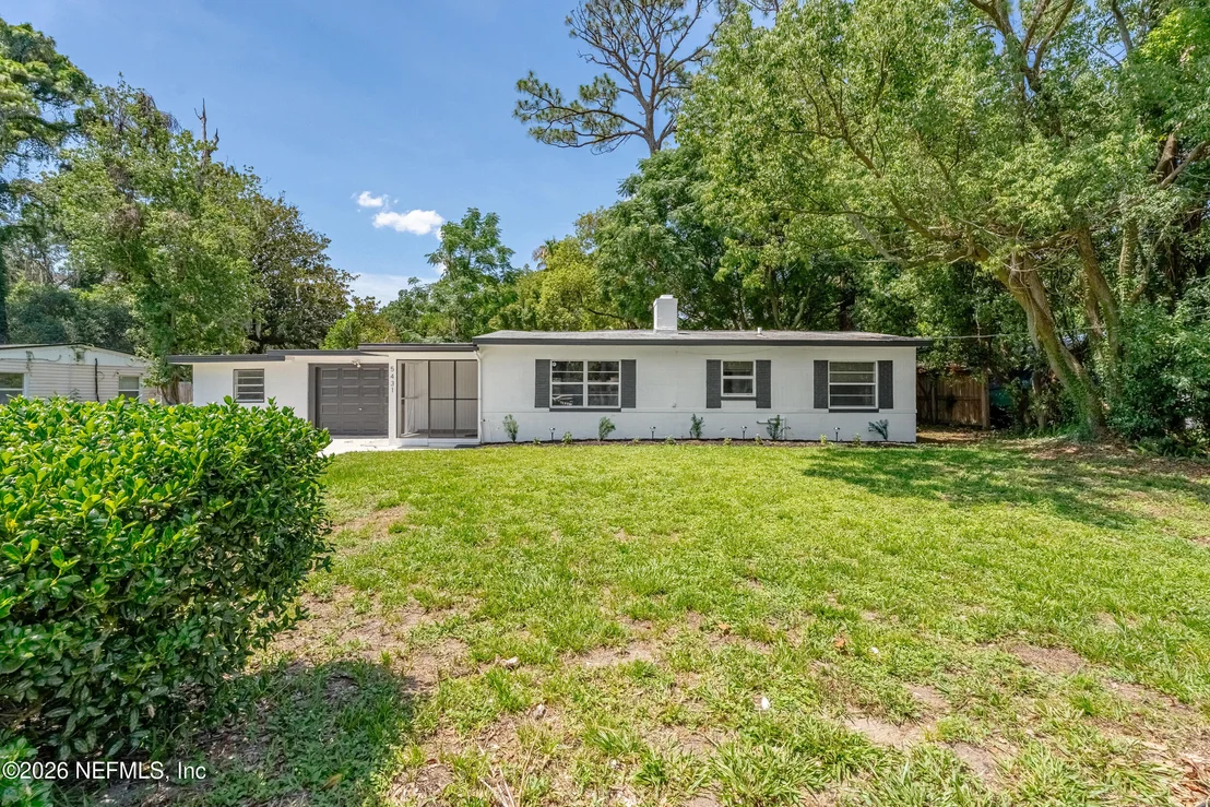 Photo of 5431 RIVER FOREST Drive
