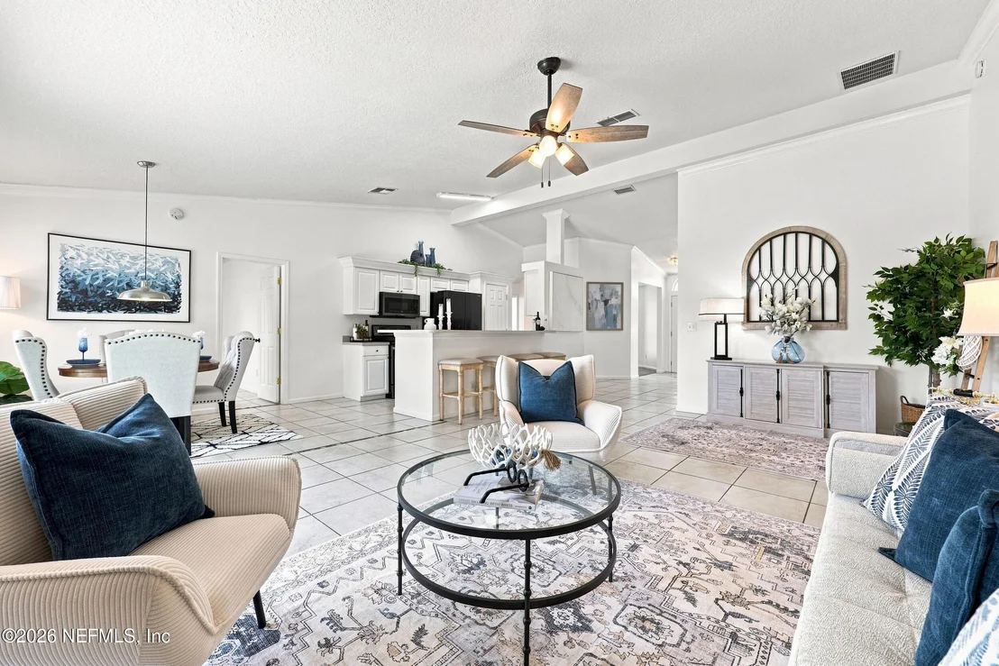 Photo of 12079 SUNCHASE Drive