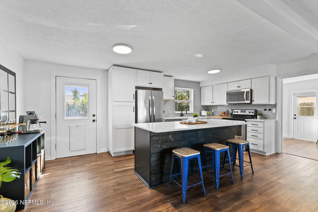 Photo of 451 SARGO Road
