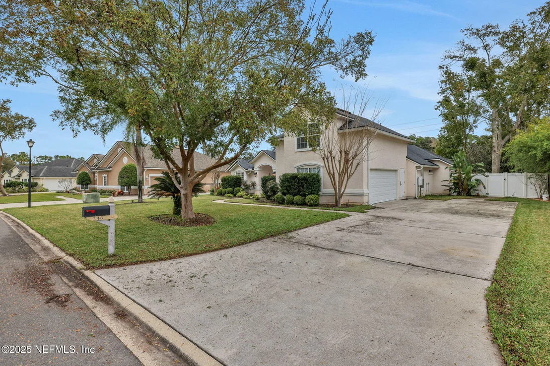 Photo of 246 EDGEWATER BRANCH Drive