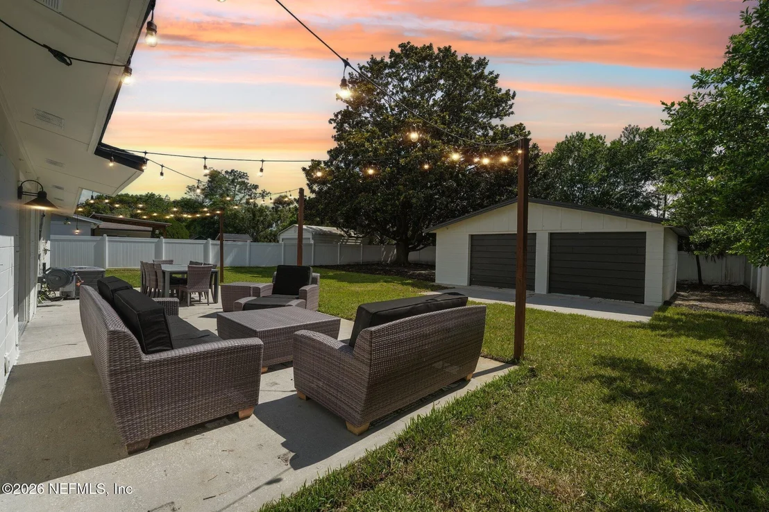 Photo of 317 PENMAN Road