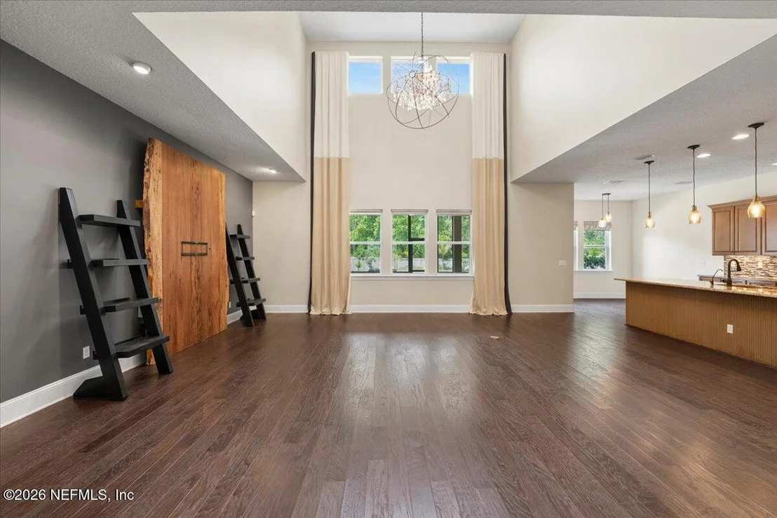 Photo of 1216 LEITH HALL Drive