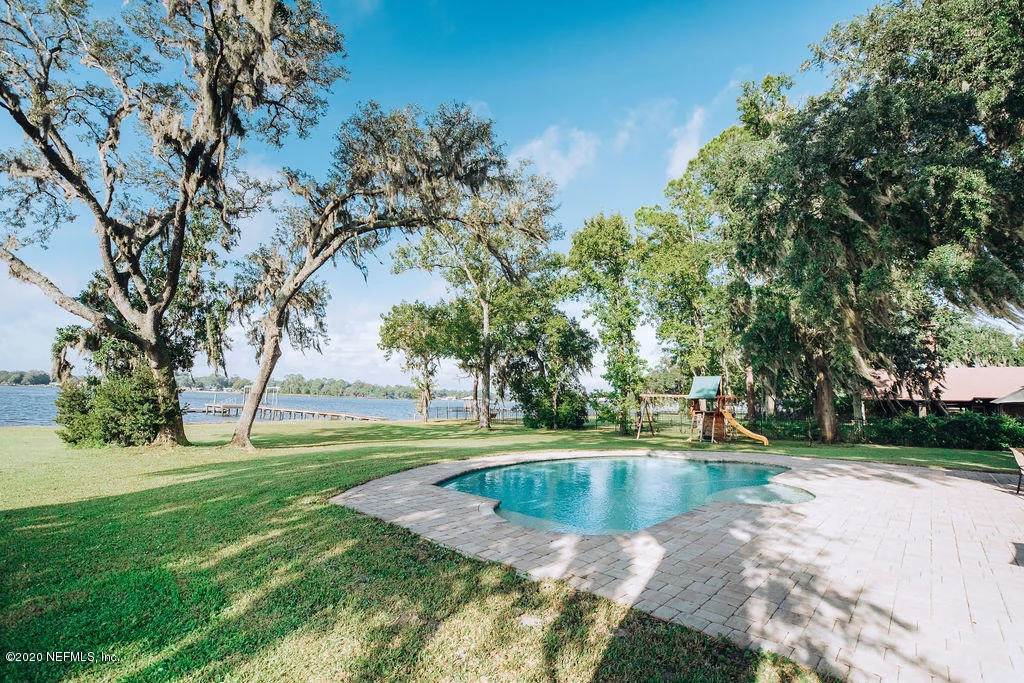 Photo of 348 BROWARD Road