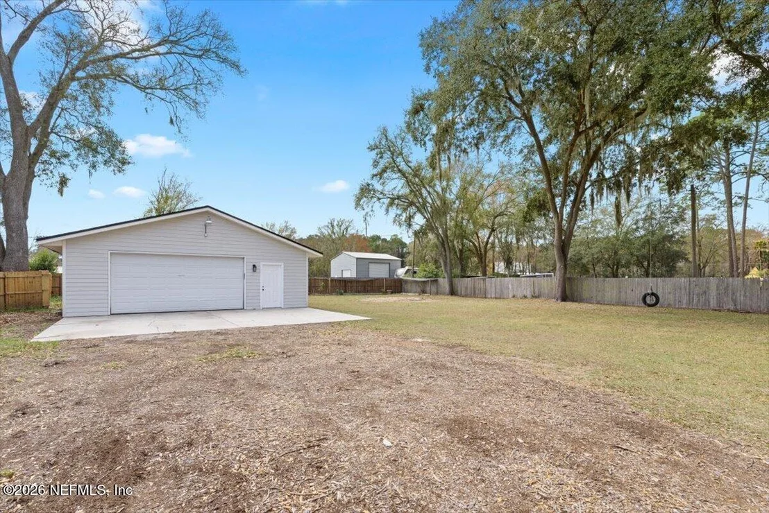 Photo of 9268 HIPPS Road