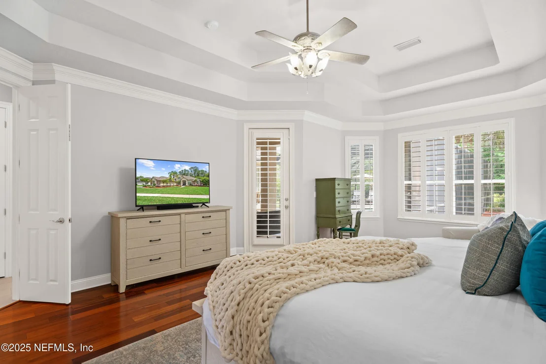 Photo of 389 SUMMERSET Drive