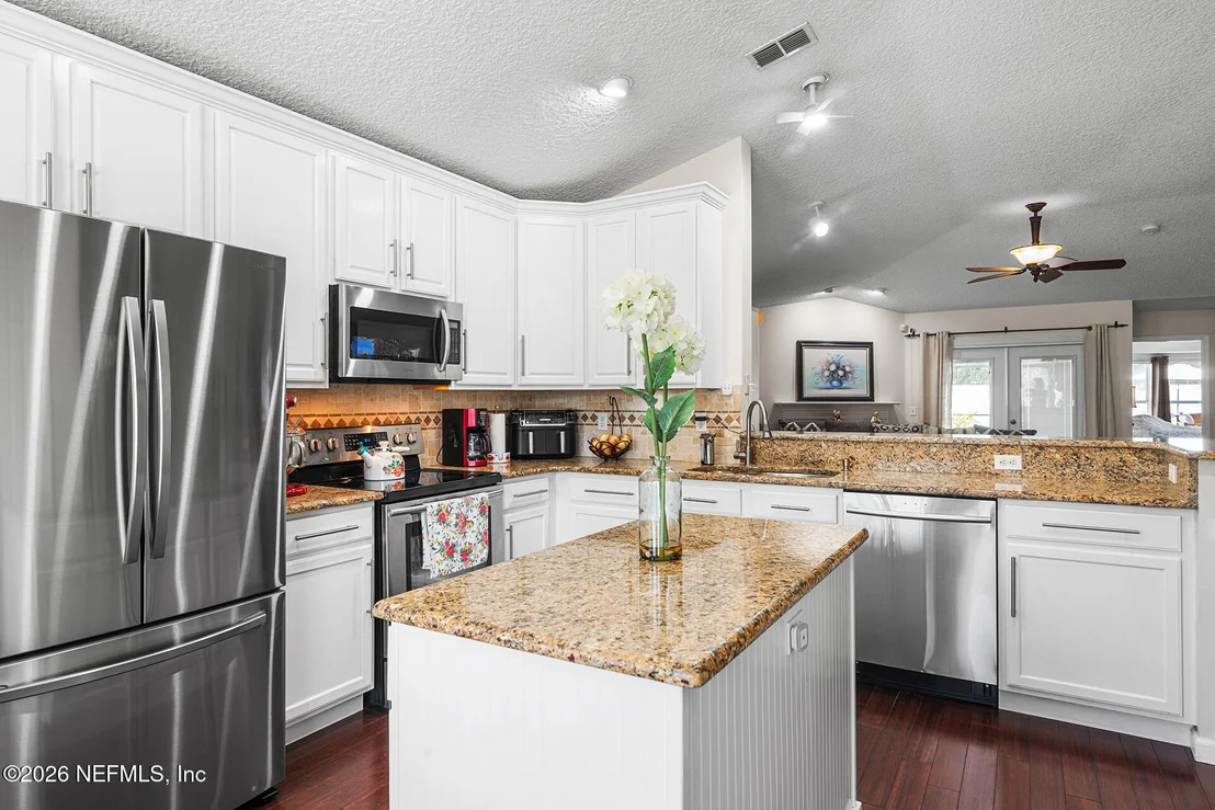 Photo of 204 CONNER Court