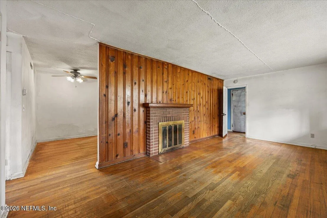Photo of 6303 HYDE PARK HAVEN