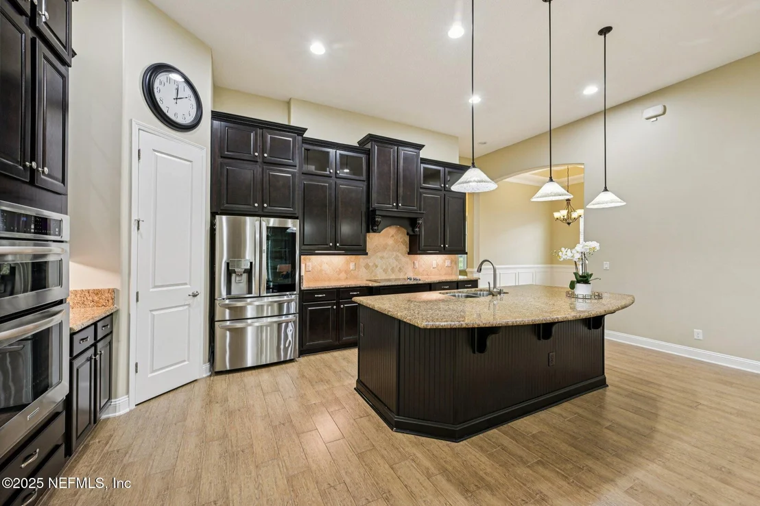 Photo of 403 WILLOW WINDS Parkway