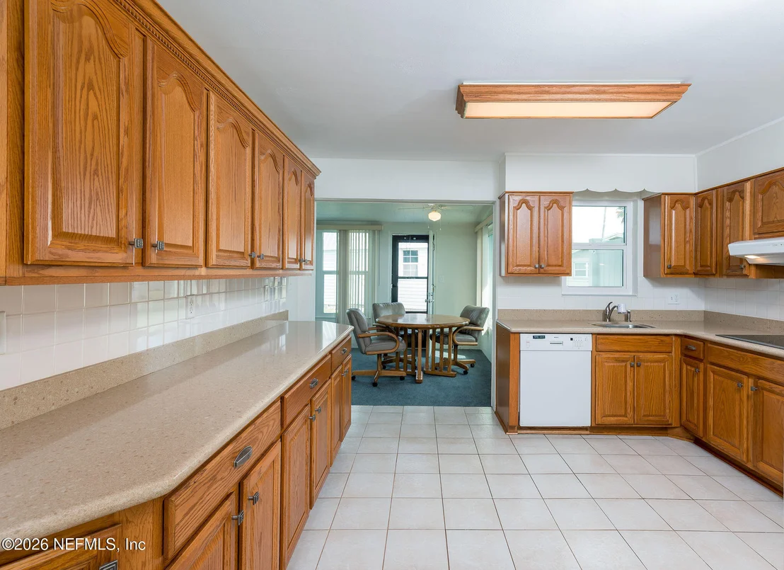 Photo of 37 BERKLEY Road