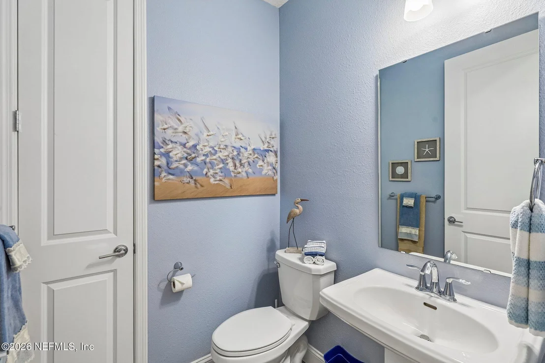 Photo of 717 STILLWATER Boulevard