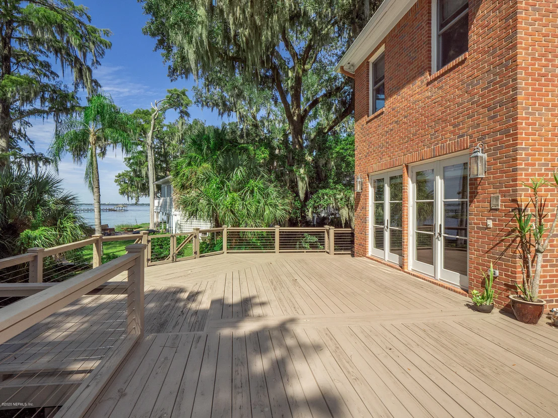 Photo of 906 GREENRIDGE Road