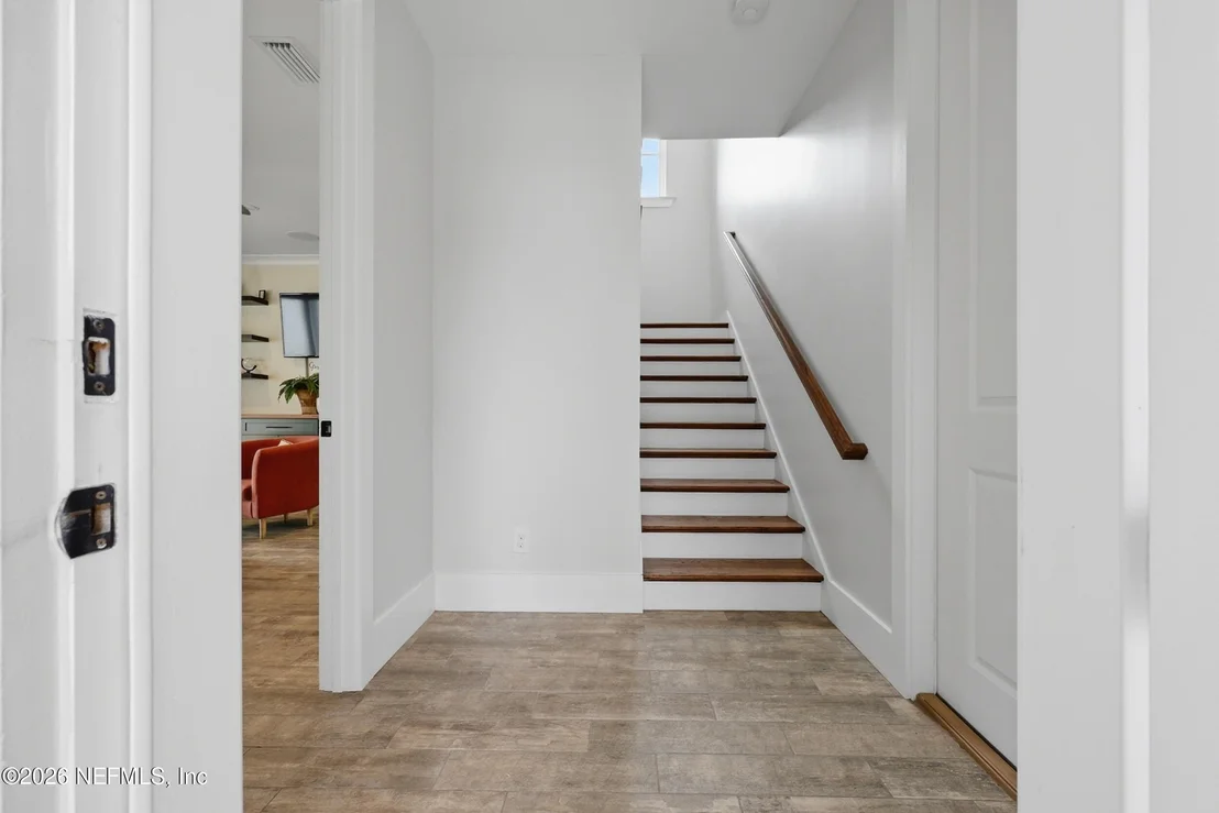 Photo of 5713 CROSSWINDS Circle