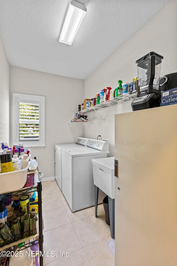 Photo of 9662 RED SQUIRREL Lane