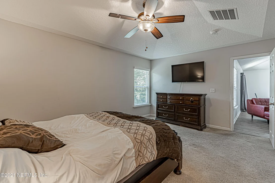 Photo of 96461 COMMODORE POINT Drive
