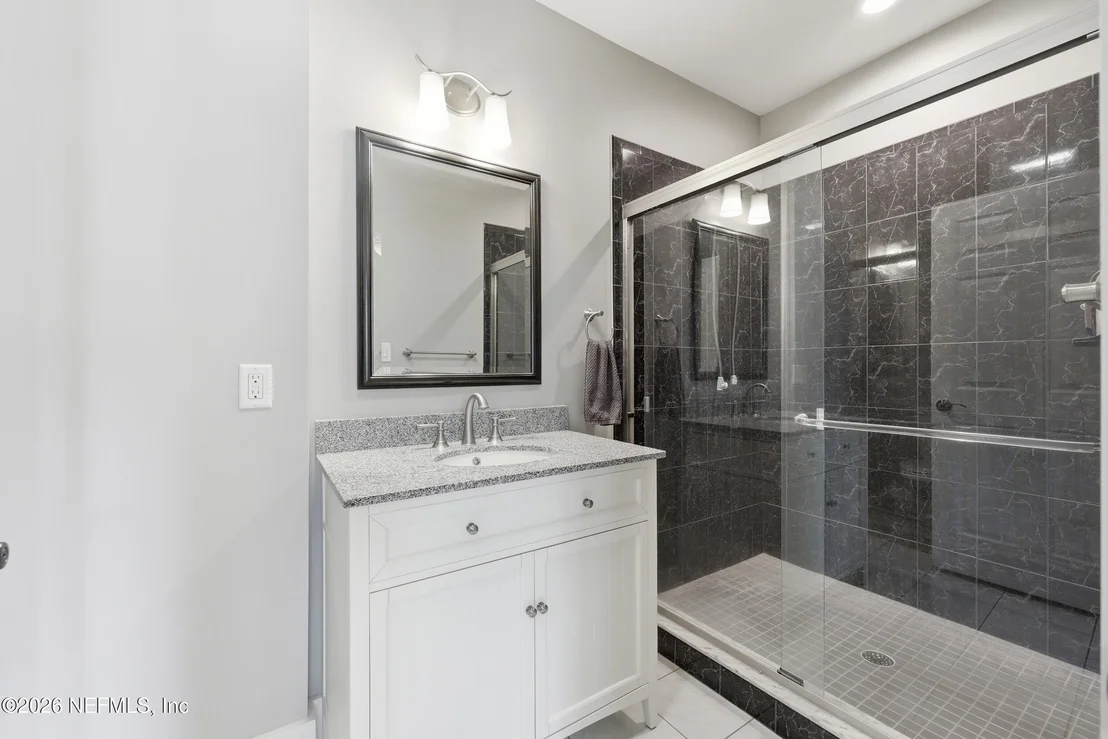 Photo of 17 SYLVAN Drive