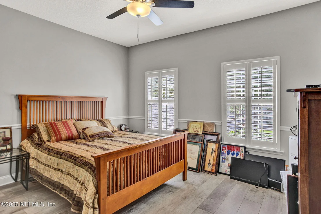 Photo of 1809 FOREST GLEN Way
