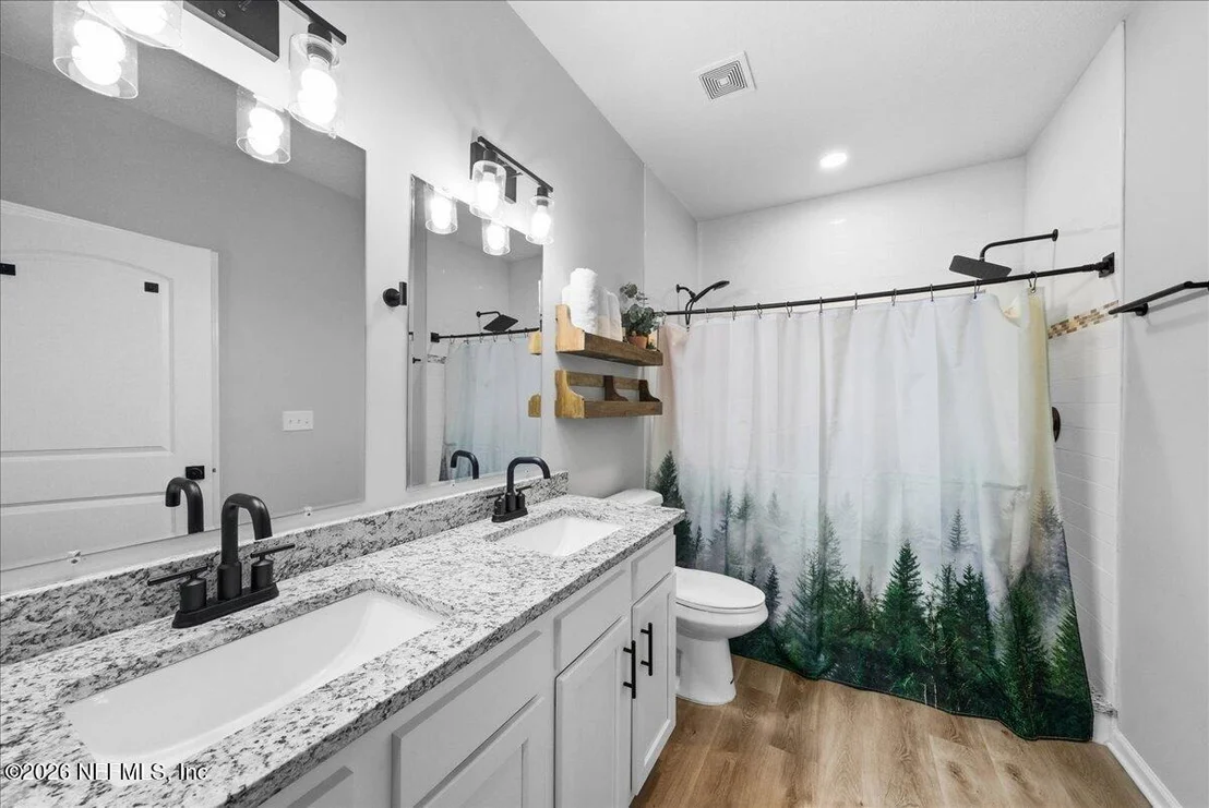 Photo of 2098 HERMITAGE Place