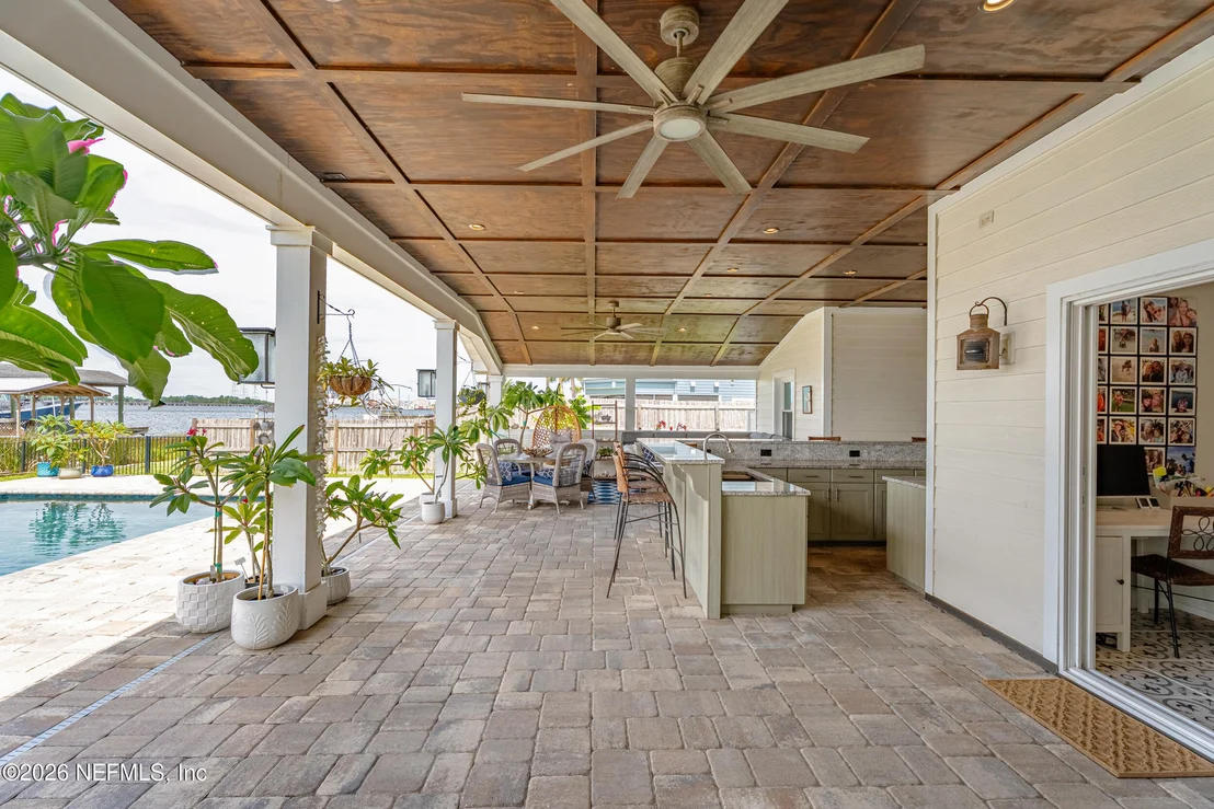 Photo of 5392 HECKSCHER Drive