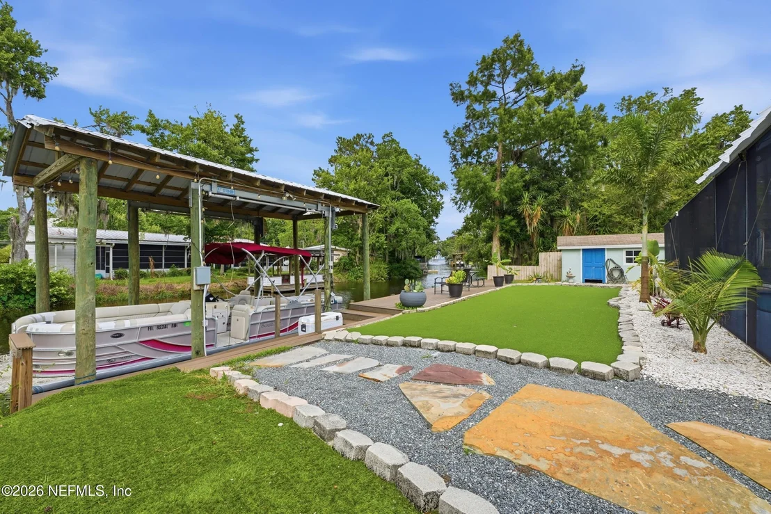 Photo of 276 HARBOR Drive