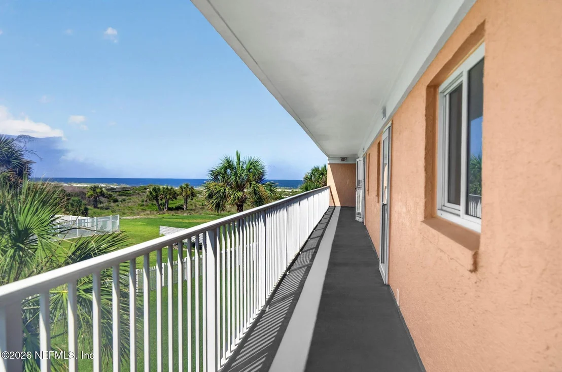 Photo of Unit 319 at 4 OCEAN TRACE Road