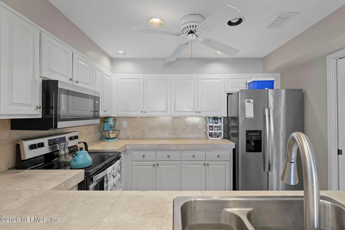 Photo of 3219 HARBOR Drive