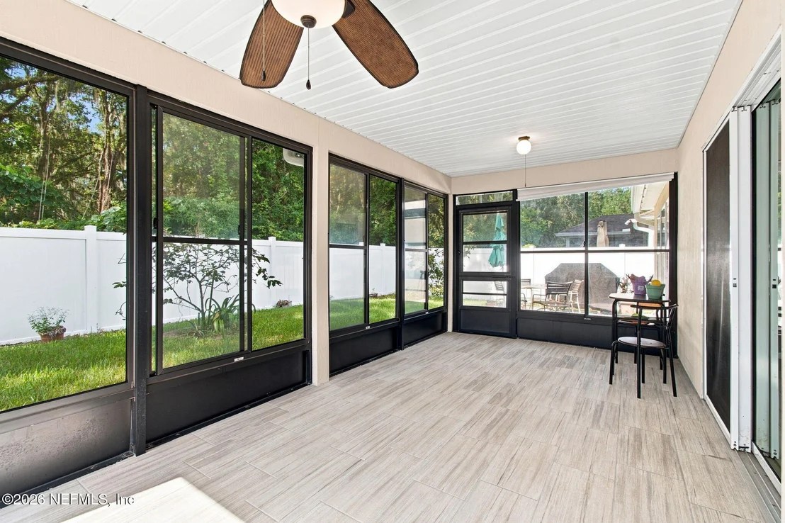 Photo of 9592 ABBY GLEN Circle