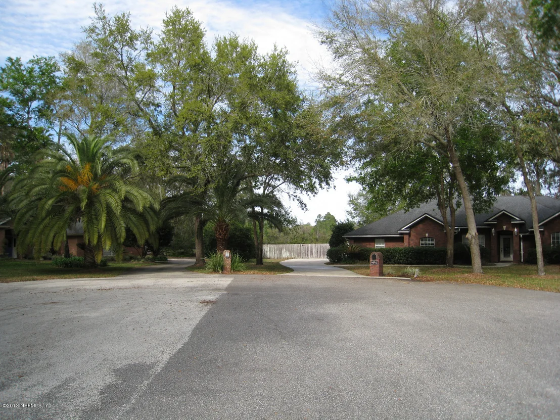 Photo of 607 CINDY Court