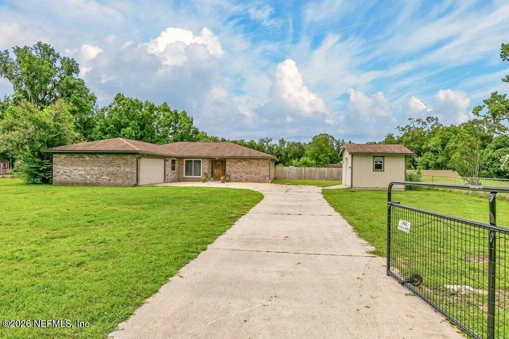 Photo of 35742 QUAIL Road