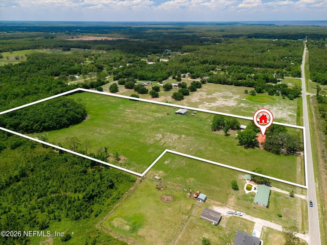 Photo of 786 W RIVER Road