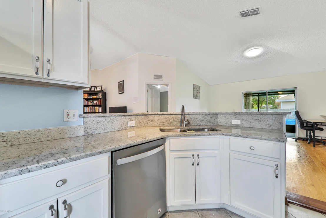 Photo of 2125 ARDENCROFT Drive