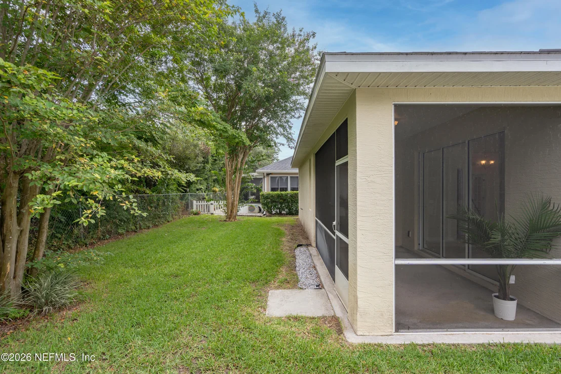 Photo of 756 CRESTWOOD Drive
