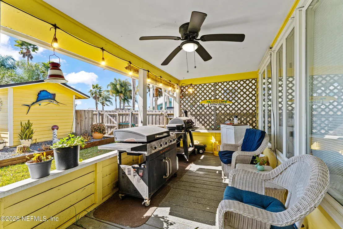 Photo of 5992 HECKSCHER Drive