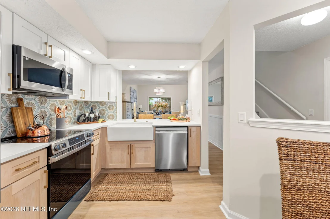 Photo of 213 AQUARIUS Circle N