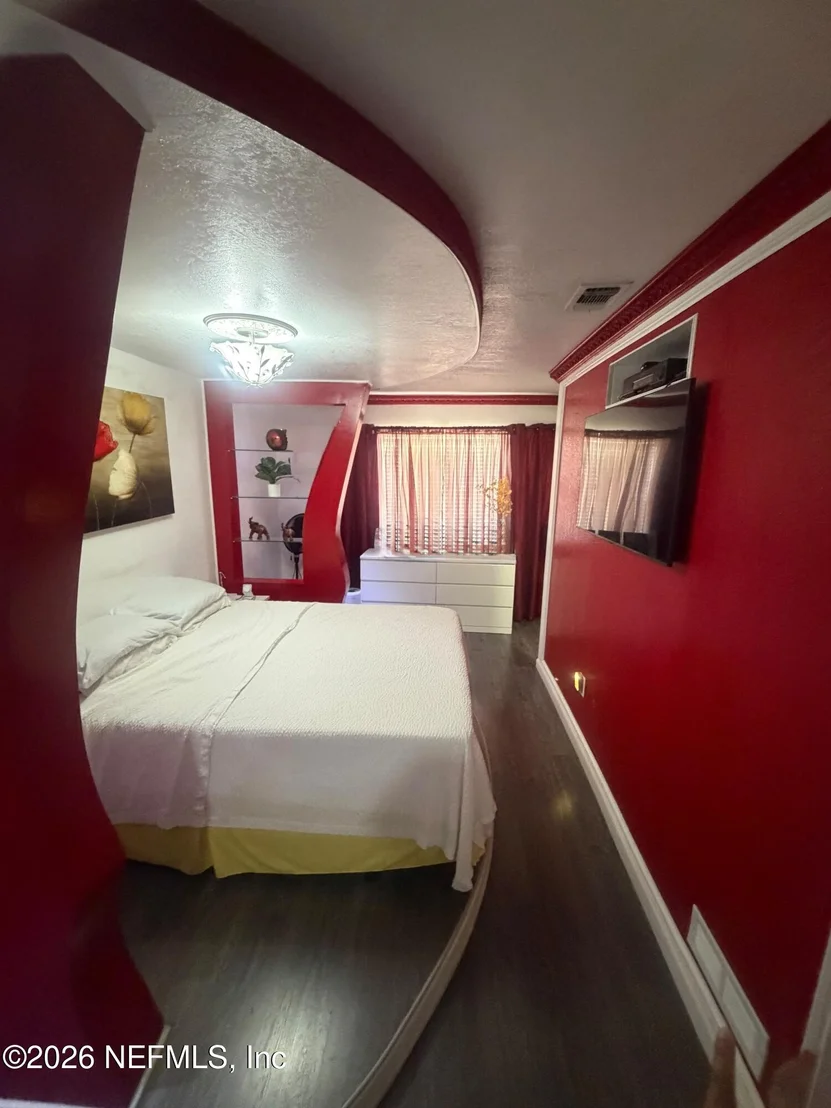Photo of 4127 SPRINGWOOD Road
