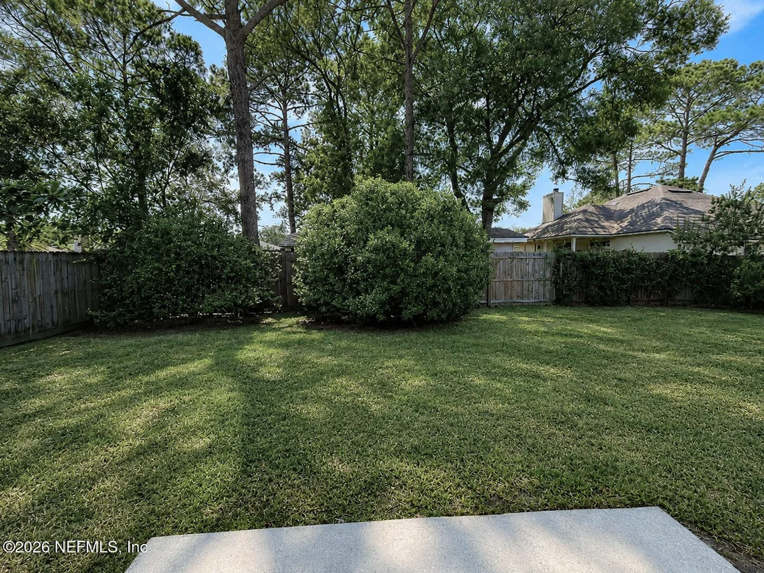 Photo of 8126 FIELDSIDE Drive W
