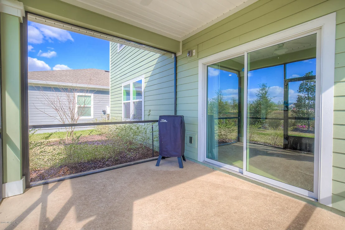 Photo of 112 BLUFFTON Court