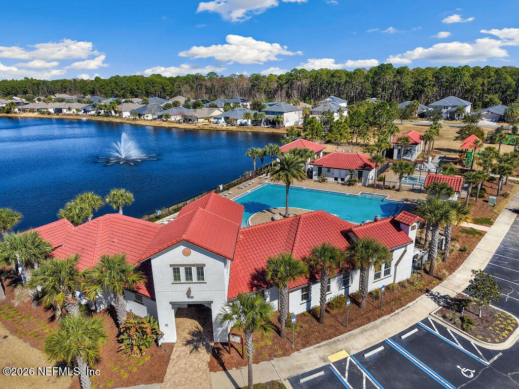 Photo of 480 PALACE Drive