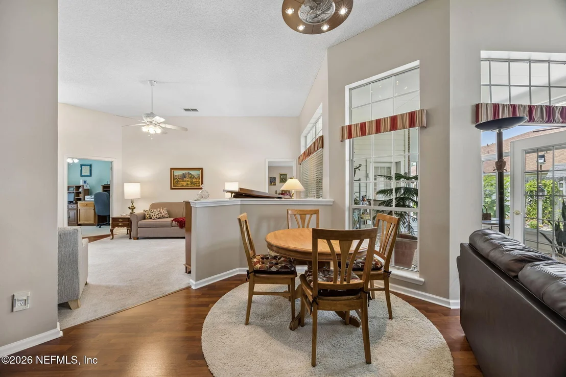 Photo of 3941 DANFORTH Drive W