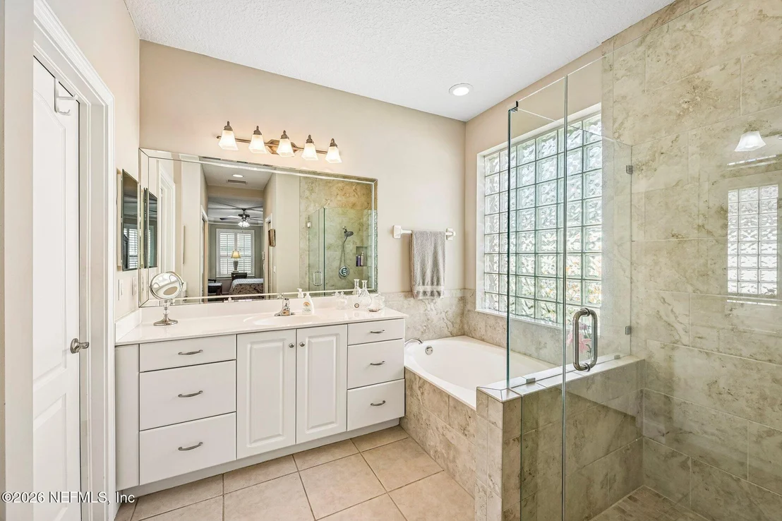 Photo of 325 ISLAND GREEN Drive