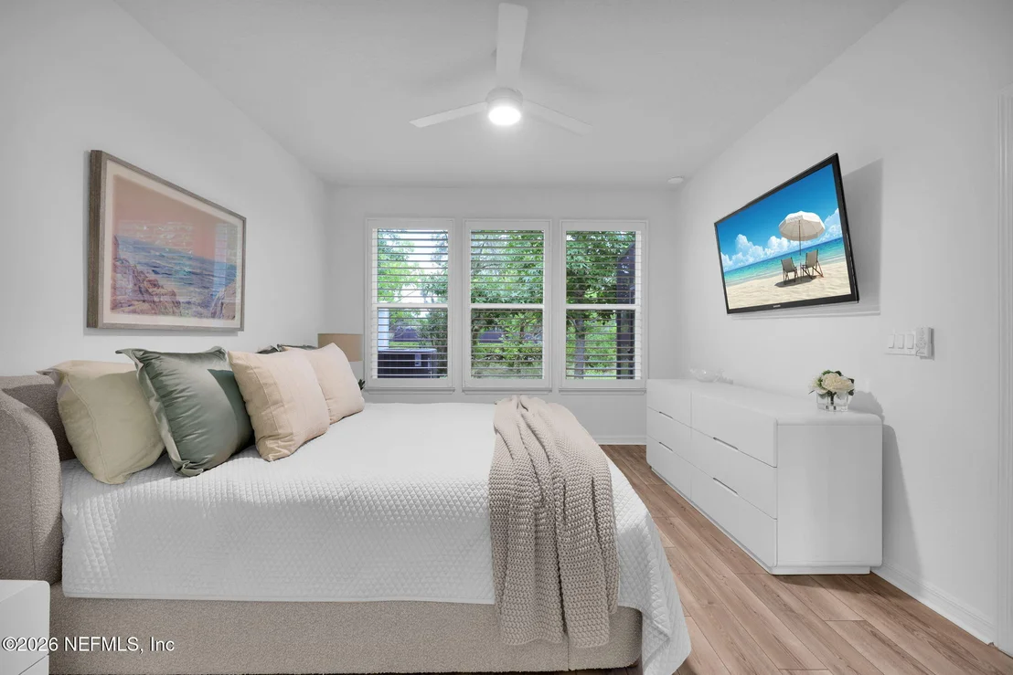 Photo of 100 BROADHAVEN Drive