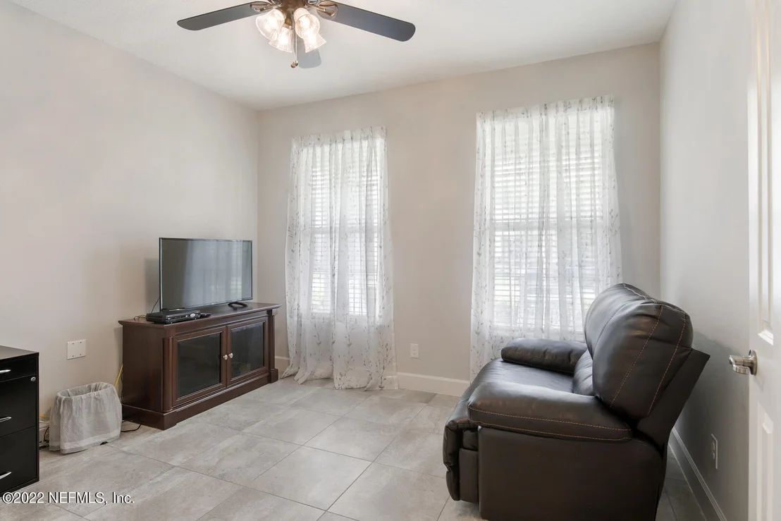 Photo of 185 ORCHARD Lane