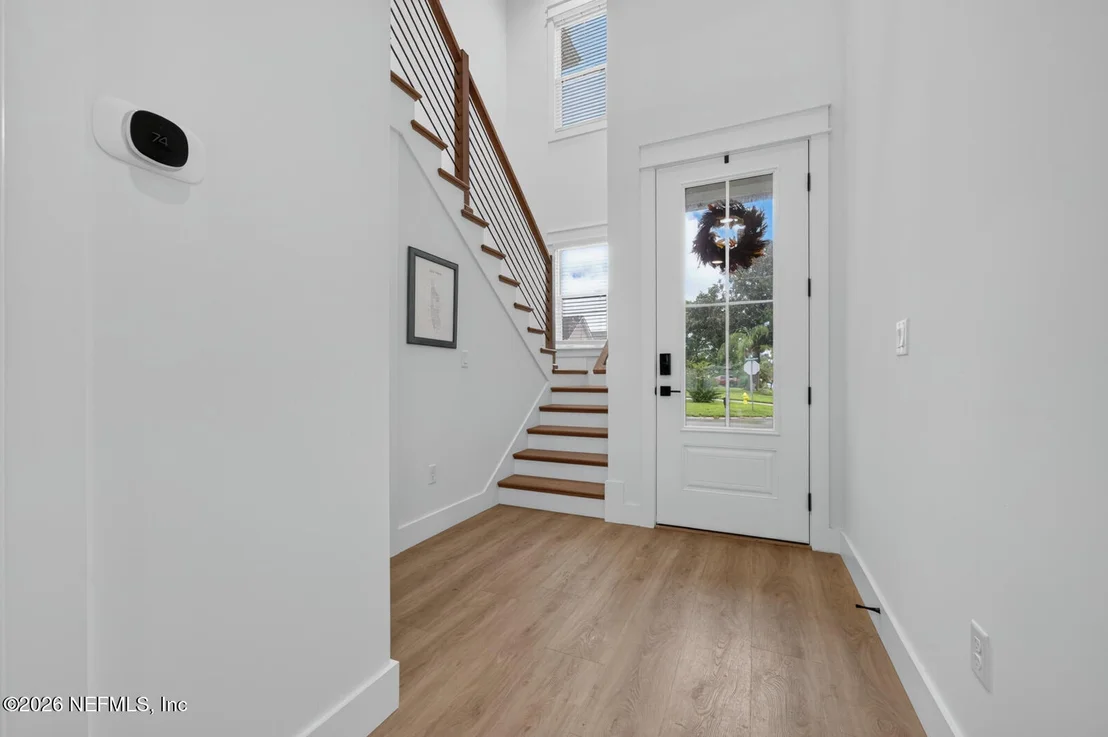 Photo of 904 BARBARA Lane
