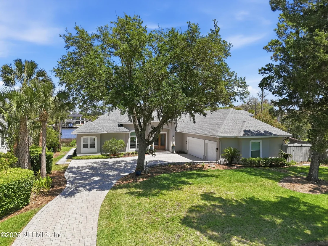 Photo of 216 CLATTER BRIDGE Road