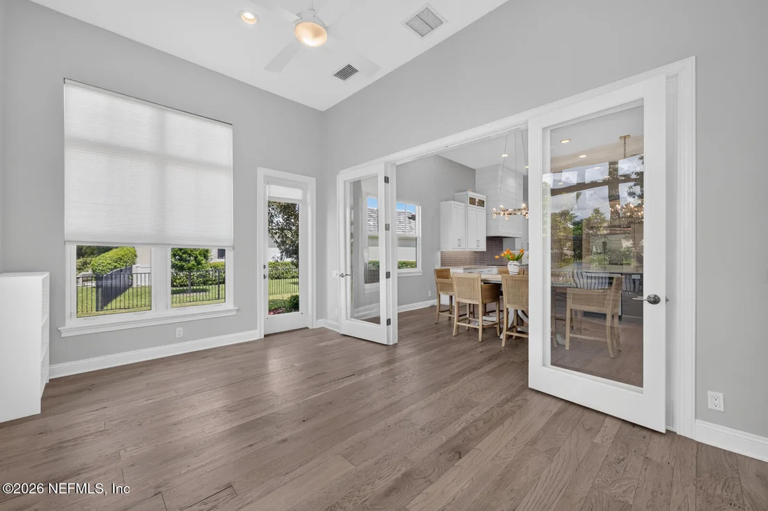 Photo of 5244 COMMISSIONERS Drive